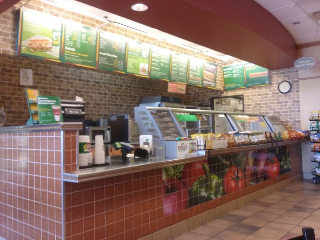 Subway Restaurants | restaurant | 550 W. Baseline Road, Suite A-103, Frys Vineyard, Mesa, AZ 85210, USA | 4807333791 OR +1 480-733-3791