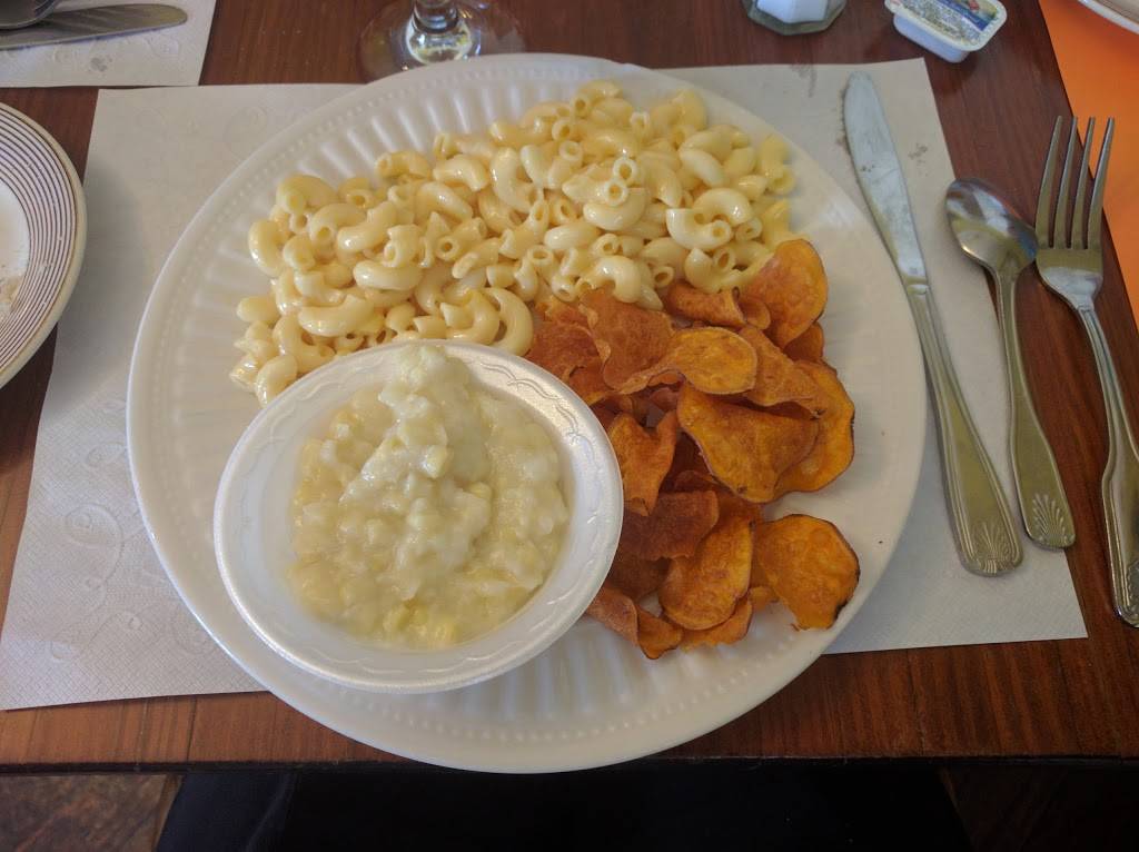 Foster House | restaurant | 305 W Main St, Cumming, GA 30040, USA | 7708879905 OR +1 770-887-9905