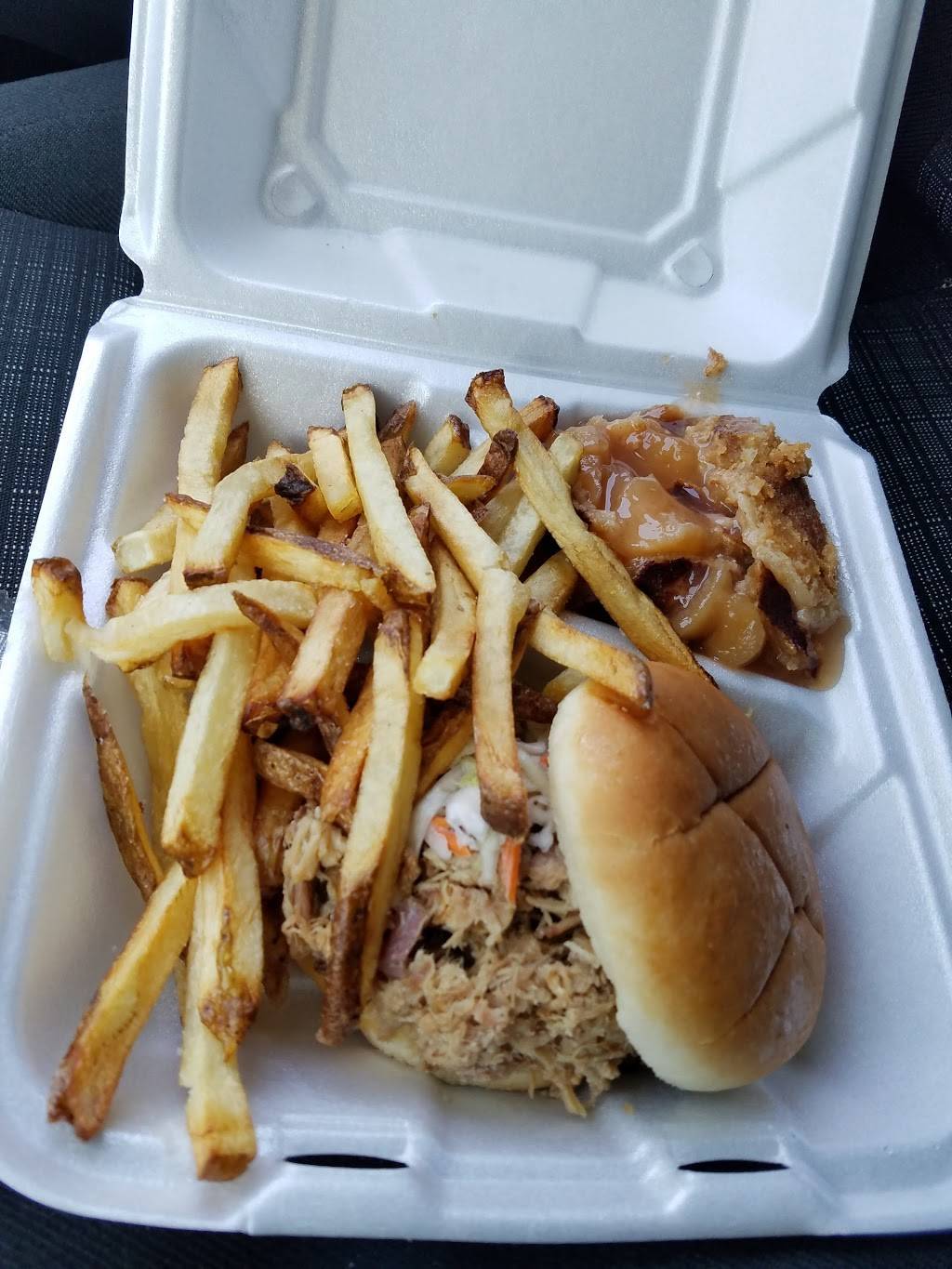 Ronnies BBQ | restaurant | 2097 New Market Rd, Henrico, VA 23231, USA | 8045071917 OR +1 804-507-1917