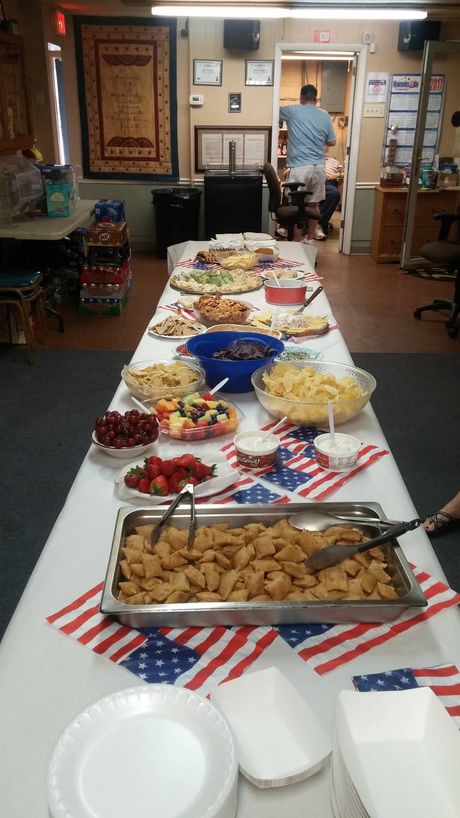 Whitestown American Legion Post 410 | restaurant | 5 Linville Ave, Whitestown, IN 46075, USA | 3177693232 OR +1 317-769-3232