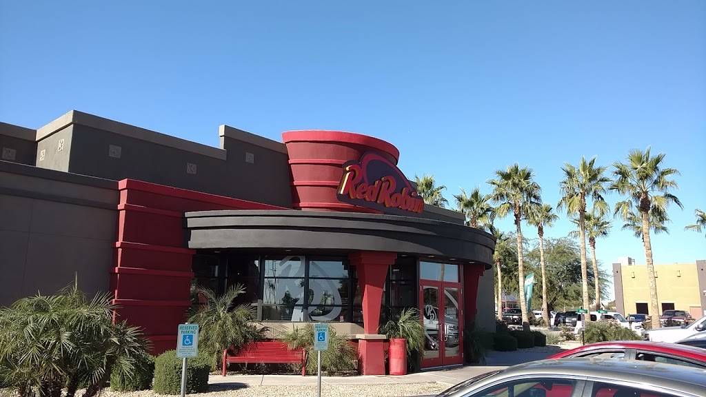 Red Robin Gourmet Burgers and Brews | restaurant | 1636 S Stapley Dr, Mesa, AZ 85204, USA | 4808927626 OR +1 480-892-7626