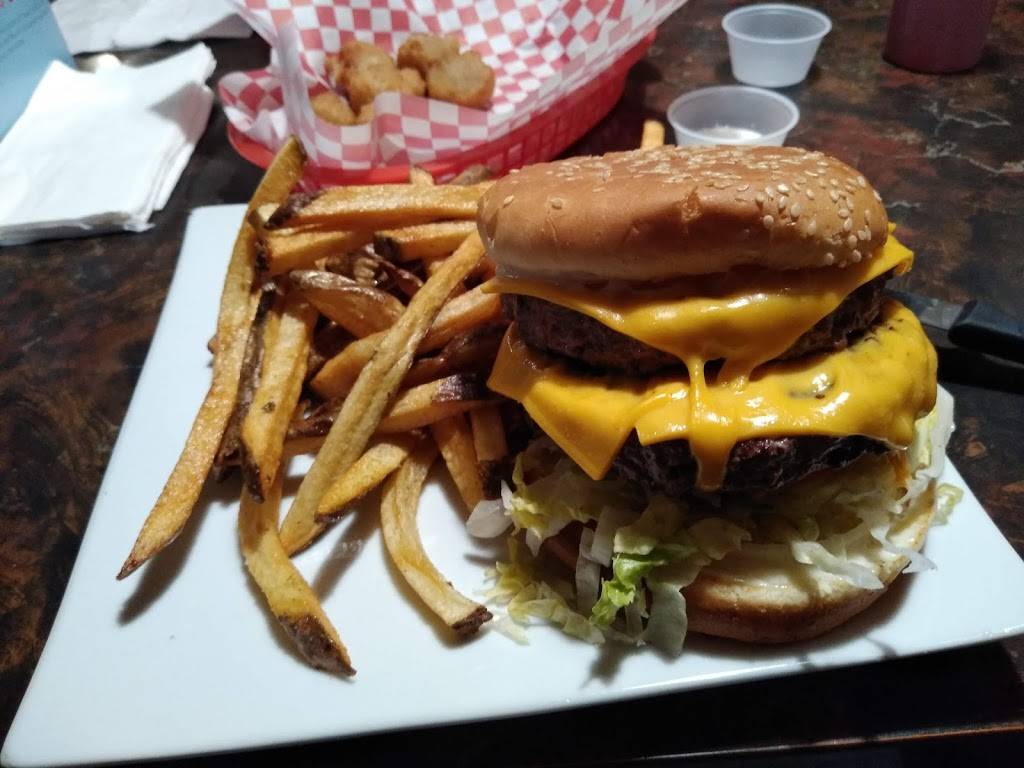 Pappys Bar & Grill | restaurant | 1144 NE 82nd Ave, Portland, OR 97220, USA | 5032526699 OR +1 503-252-6699