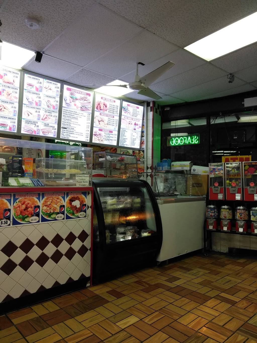 Crown Fried Chicken | restaurant | 64 Franklin St, Belleville, NJ 07109, USA | 9737598200 OR +1 973-759-8200