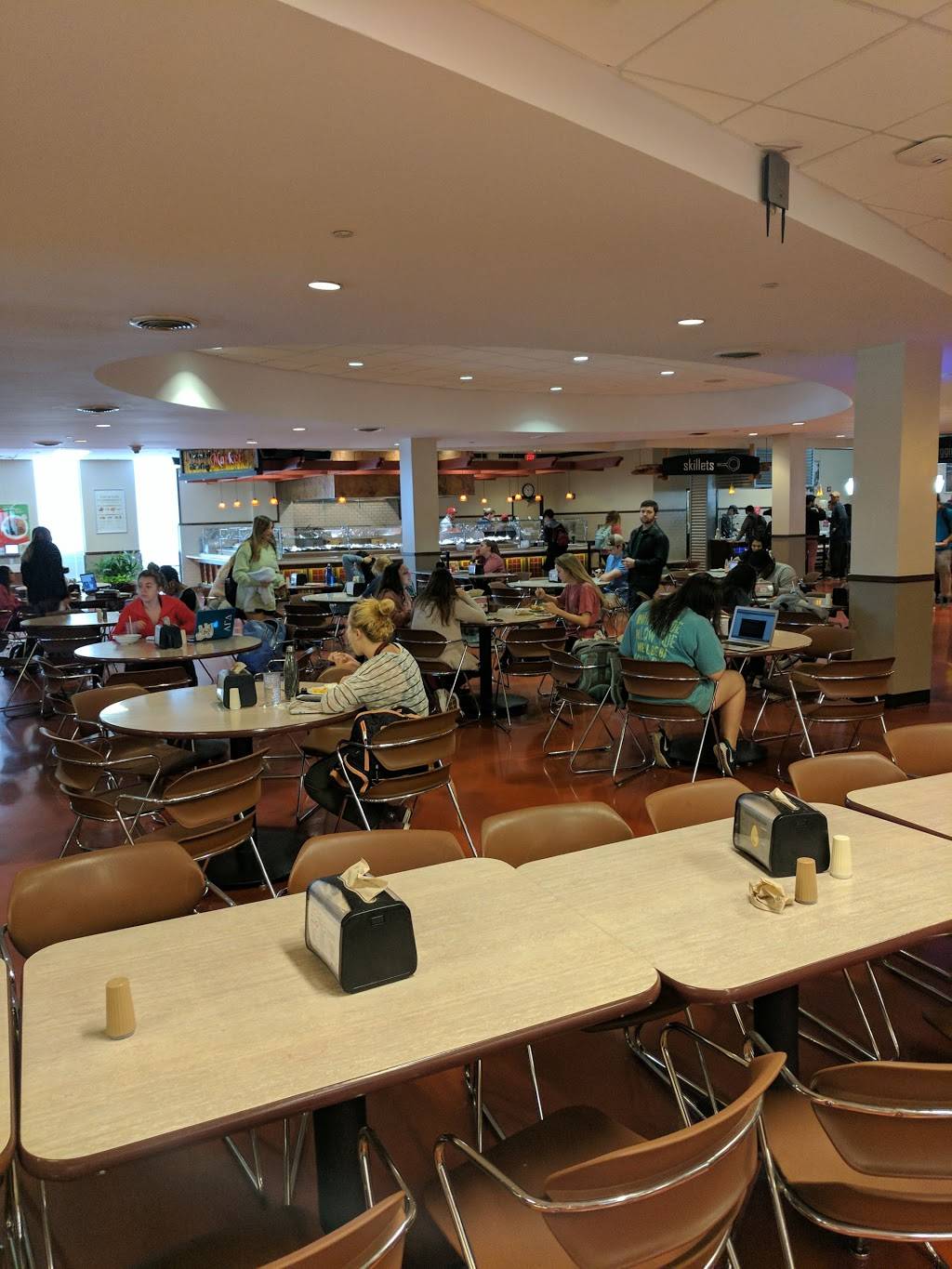 Oglethorpe Dining Commons | restaurant | 0001, 160 University Ct, Athens, GA 30602, USA | 7065427763 OR +1 706-542-7763