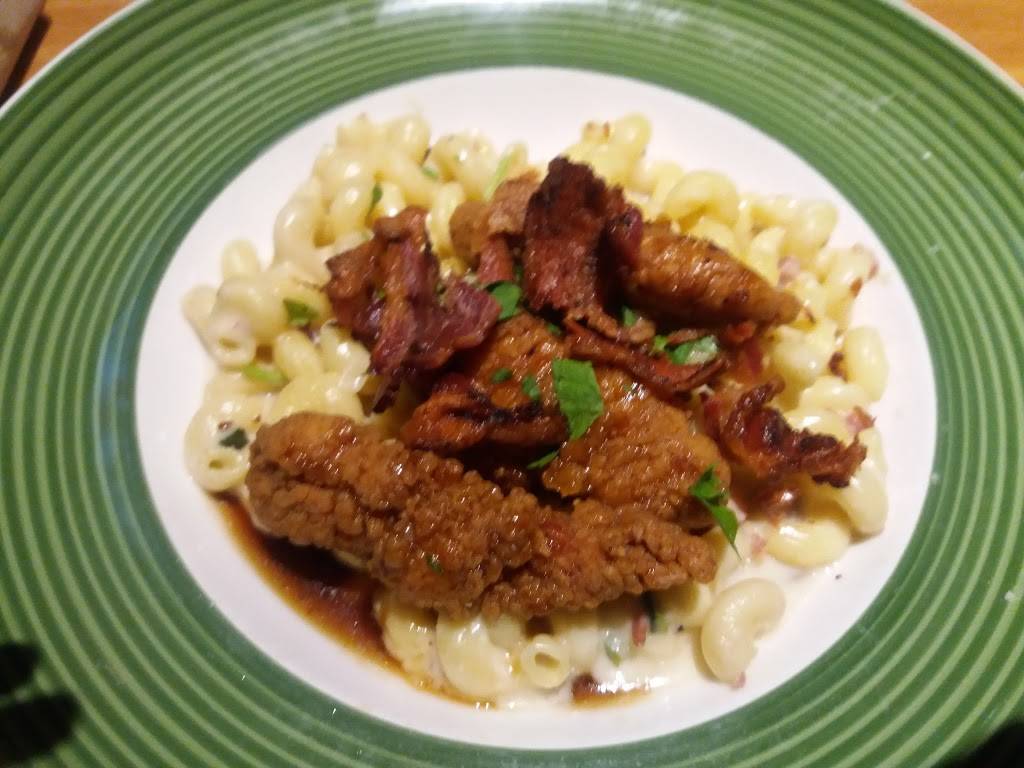 Applebees Grill + Bar | restaurant | 4300 Green Mt Crossing Dr, Shiloh, IL 62269, USA | 6186326210 OR +1 618-632-6210
