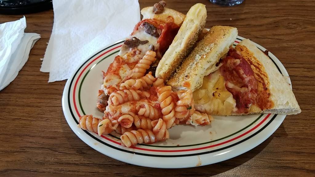 Pizza Hut | restaurant | 5897 Gall Blvd, Zephyrhills, FL 33542, USA | 8137887643 OR +1 813-788-7643