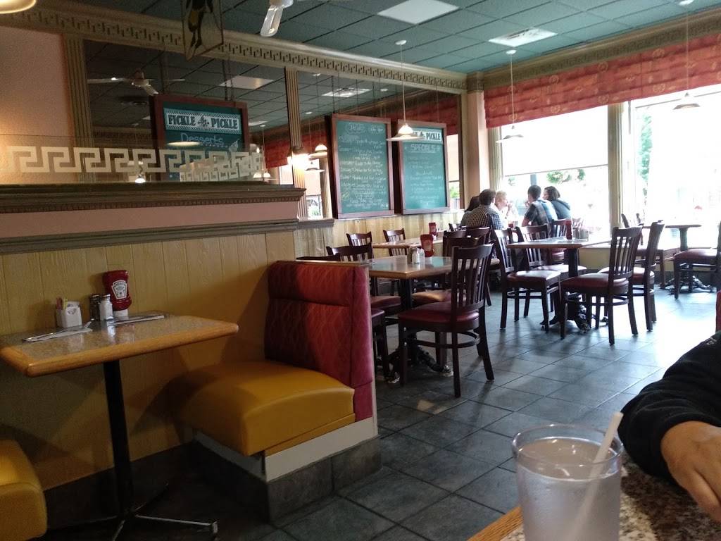 Fickle Pickle Restaurant | restaurant | 6302 Main St, Whitchurch-Stouffville, ON L4A 1G8, Canada | 9056405707 OR +1 905-640-5707