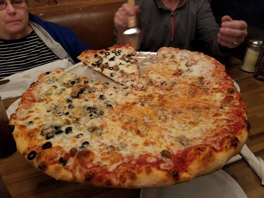 Palermo Pizzeria | restaurant | 2110 Tapo St, Simi Valley, CA 93063, USA | 8055263637 OR +1 805-526-3637