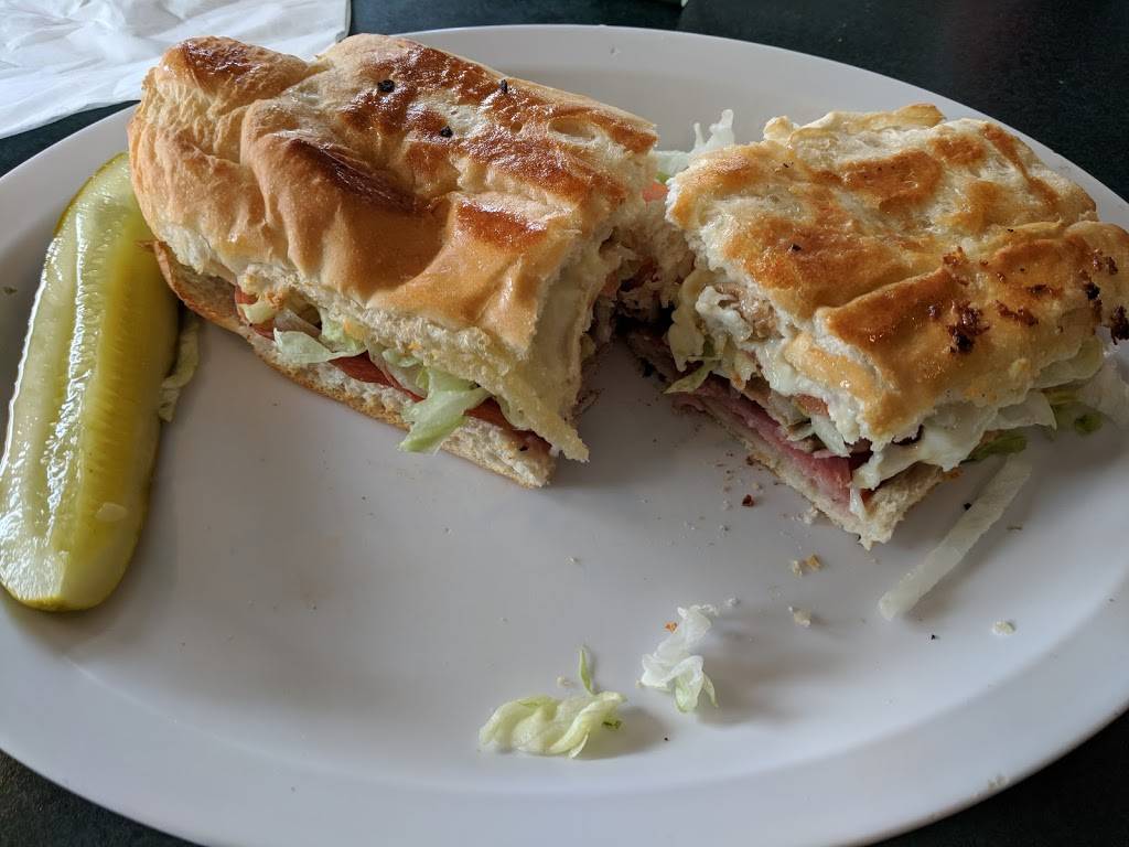 Bellacinos Pizza & Grinders Farmington | meal takeaway | 22424 Orchard Lake Rd, Farmington, MI 48336, USA | 2484733900 OR +1 248-473-3900