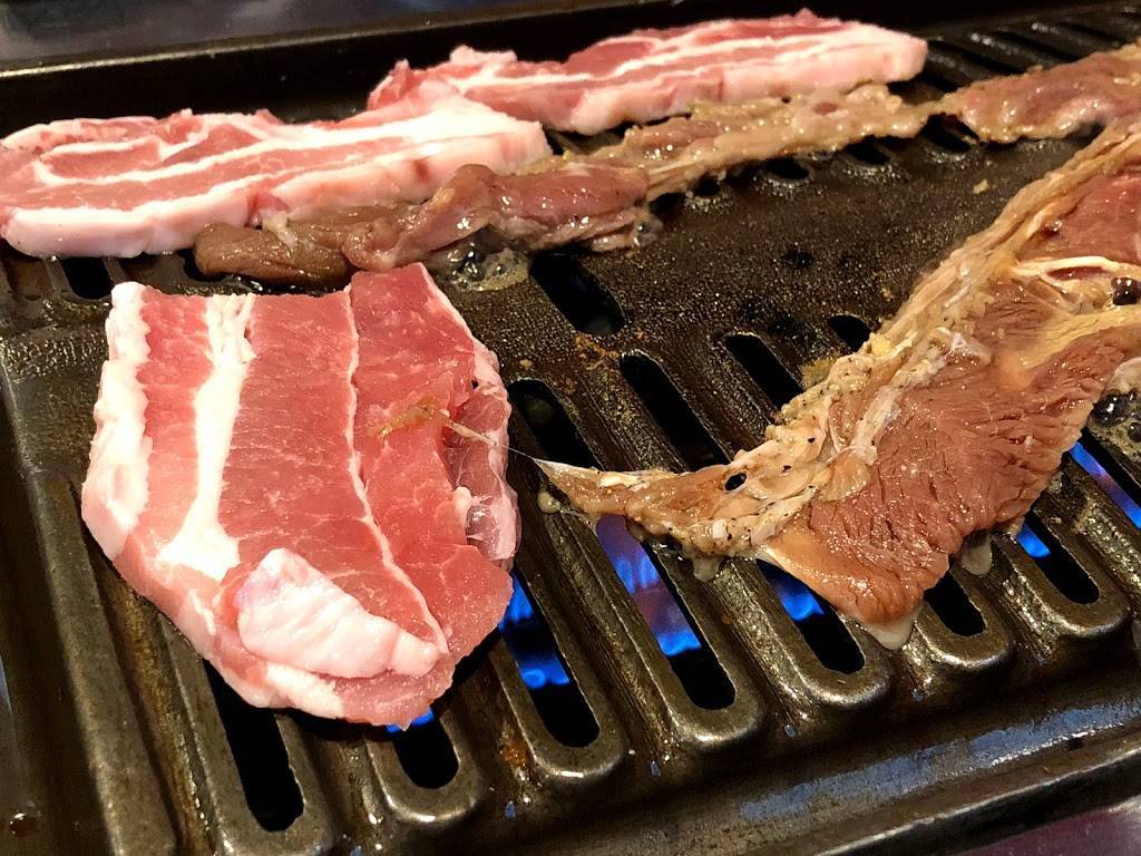 RH BBQ 2 | restaurant | 18751 Colima Rd, Rowland Heights, CA 91748, USA | 6269652007 OR +1 626-965-2007