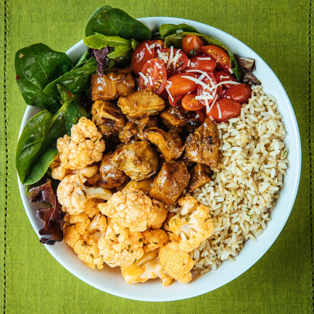 Mahana Fresh | restaurant | 2420 W Brandon Blvd, Brandon, FL 33511, USA | 8133307890 OR +1 813-330-7890