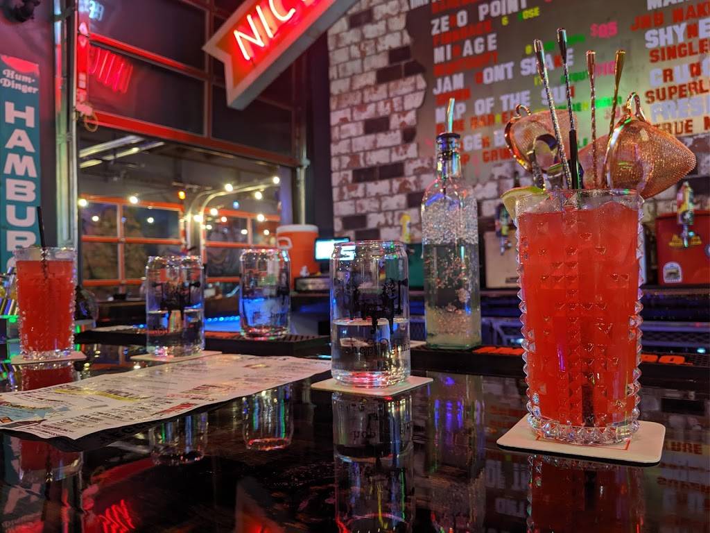 hop + grind | restaurant | 210 Andover St, Peabody, MA 01960, USA | 9788177387 OR +1 978-817-7387