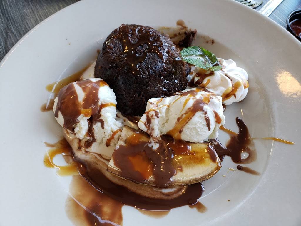 Doc Fords Rum Bar & Grille - Sanibel Island | restaurant | 2500 Island Inn Rd, Sanibel, FL 33957, USA | 2394728311 OR +1 239-472-8311