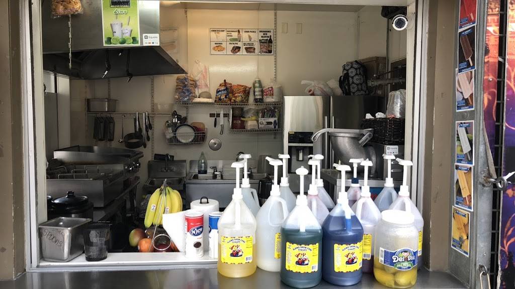 El Oasis on Main Plaza | restaurant | 115 Main Plaza, San Antonio, TX 78205, USA | 2109074890 OR +1 210-907-4890