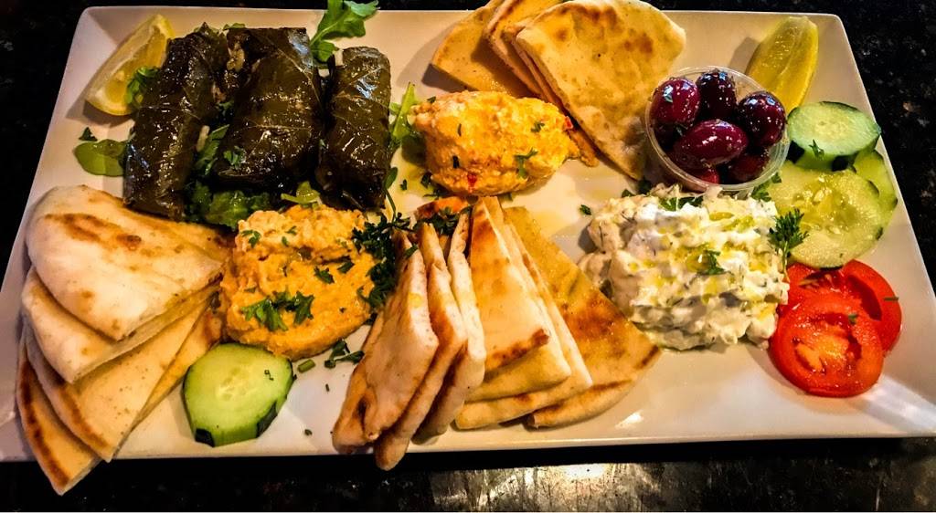 Mykonos Kuzina | restaurant | 13510 Tamiami Trail N, Naples, FL 34110, USA | 2393258502 OR +1 239-325-8502