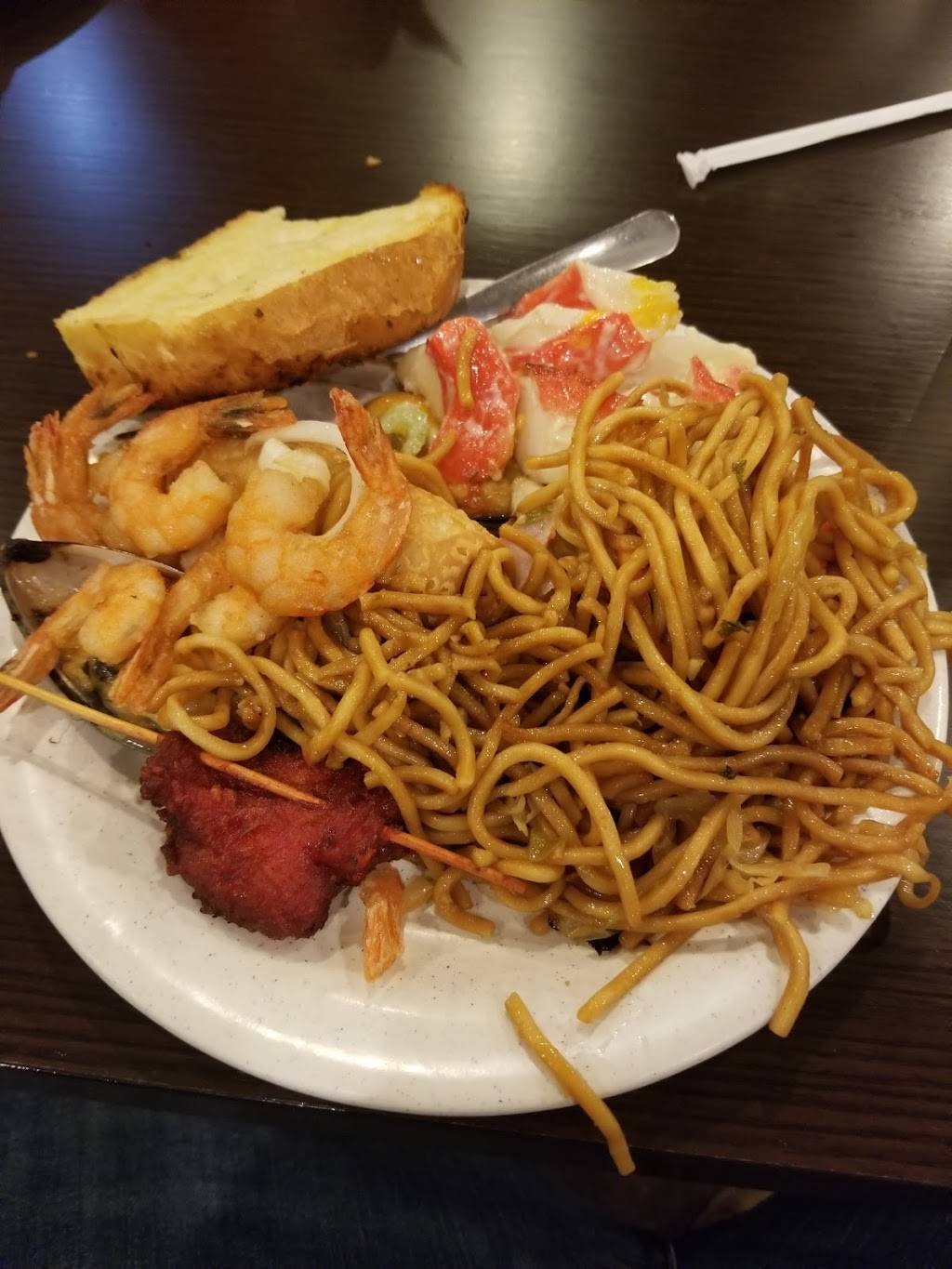 Family Buffet | restaurant | 2410 W 10th St, Greeley, CO 80634, USA | 9703369888 OR +1 970-336-9888
