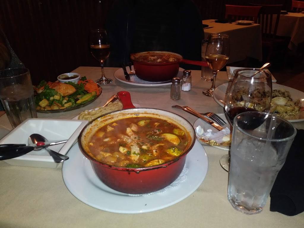 CATCH SEAFOOD BAR & GRILL | restaurant | 836 W 11th St, Paso Robles, CA 93446, USA | 8052393332 OR +1 805-239-3332