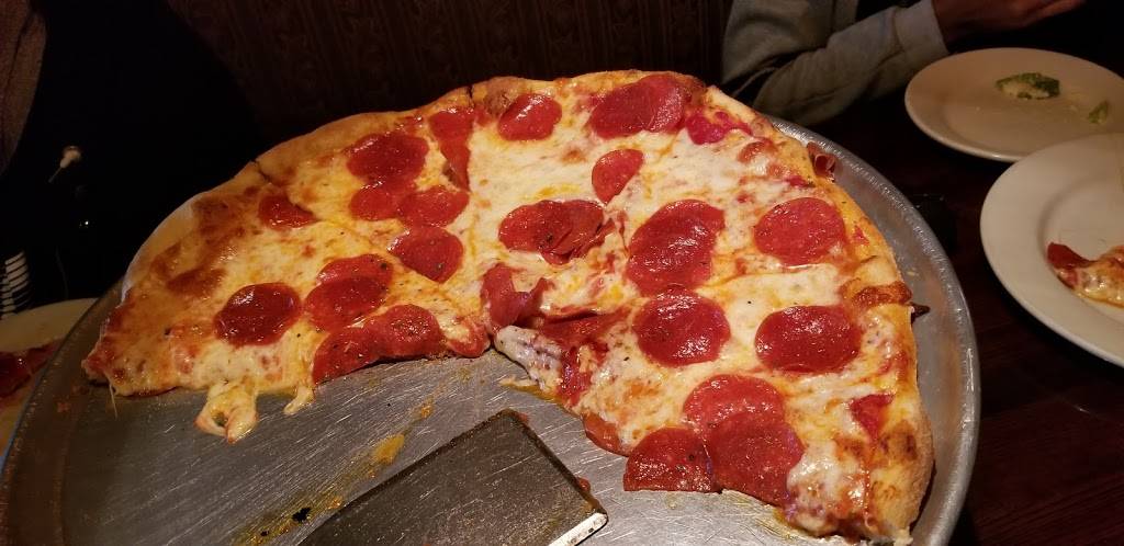 Dominics Restaurant | restaurant | 1790 N Congress Ave, Boynton Beach, FL 33426, USA | 5617343033 OR +1 561-734-3033