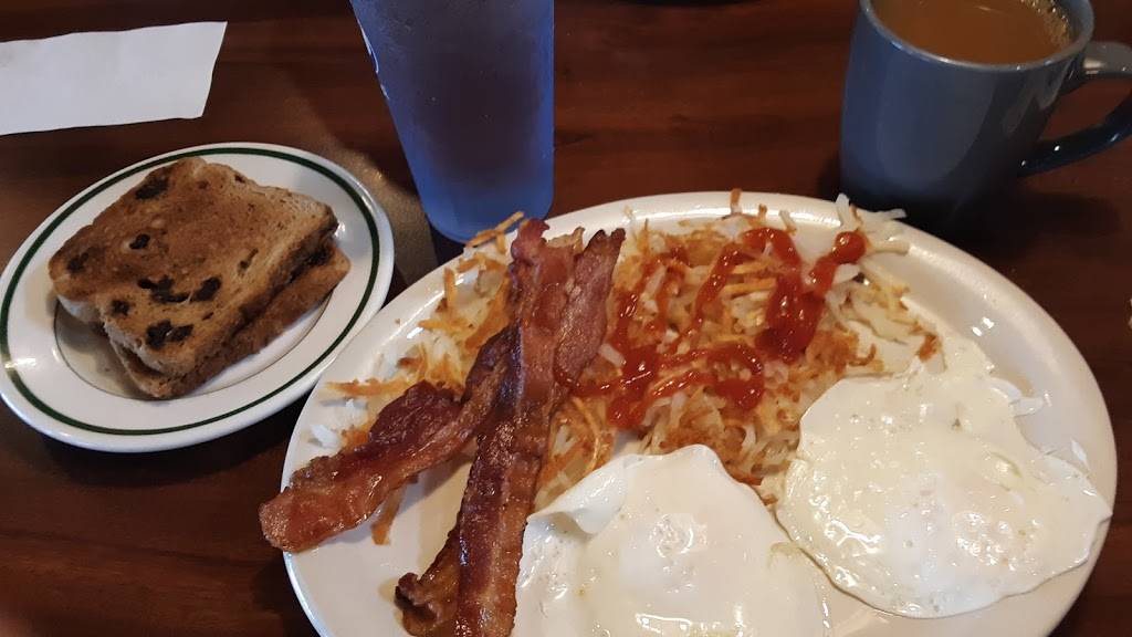 Franks Restaurant | restaurant | 102 E Center Dr, Alton, IL 62002, USA | 6184339345 OR +1 618-433-9345