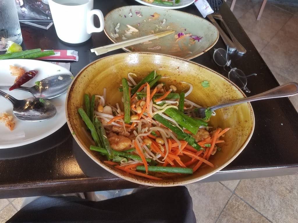 P.F. Changs | restaurant | 2500 N Mayfair Rd, Wauwatosa, WI 53226, USA | 4146071029 OR +1 414-607-1029