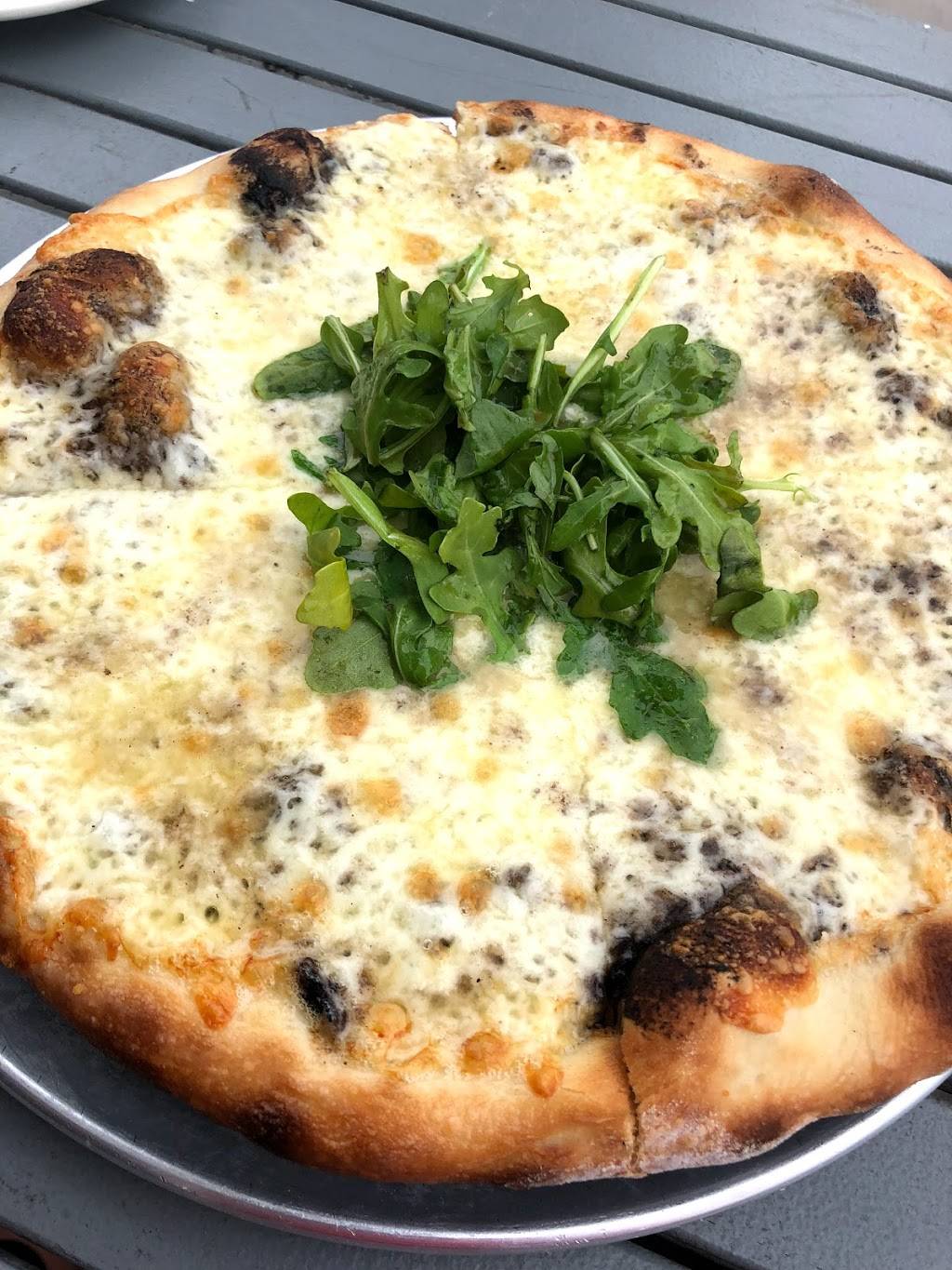 Le Dock | restaurant | Bay Walk, Bay Shore, NY 11706, USA | 6315835200 OR +1 631-583-5200