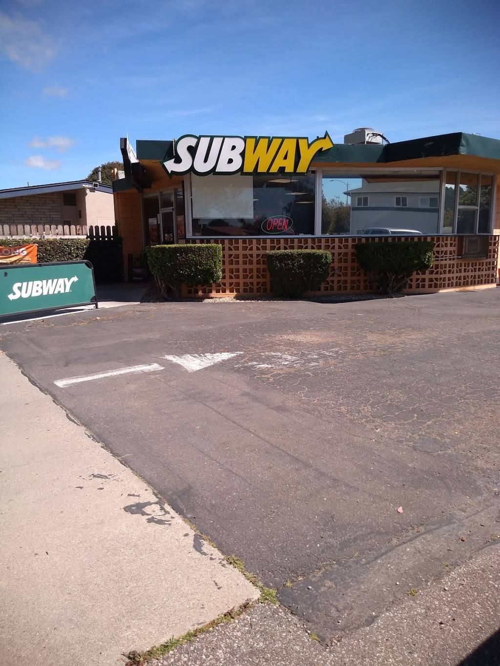 Subway | meal takeaway | 721 W Central Ave, Lompoc, CA 93436, USA | 8057361700 OR +1 805-736-1700