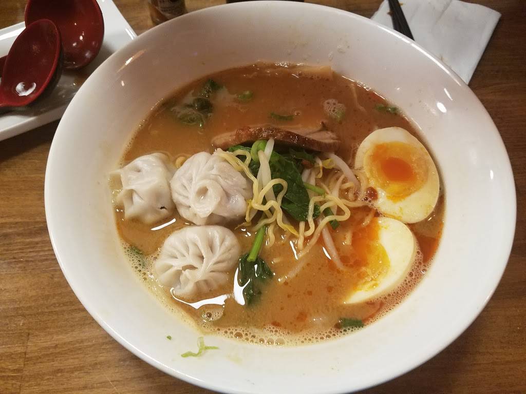 Momo | restaurant | 78 5th Ave, Brooklyn, NY 11217, USA | 7186224813 OR +1 718-622-4813