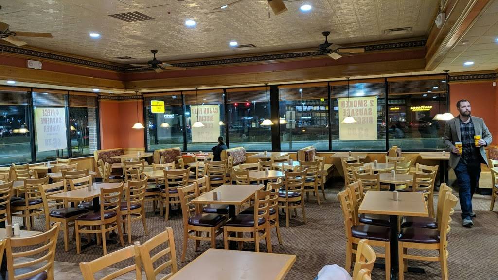 Bojangles Famous Chicken n Biscuits | restaurant | 7049 Hwy 72 W, Huntsville, AL 35806, USA | 2565138272 OR +1 256-513-8272