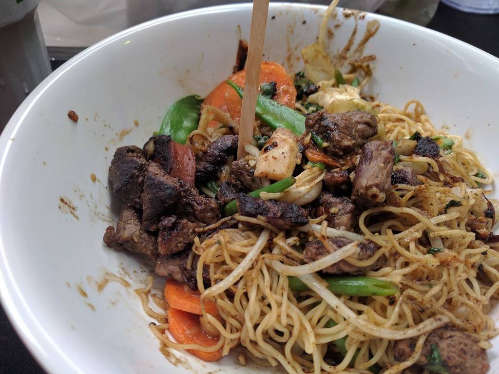 Big Chow Grill | restaurant | 1 Galleria Parkway #1B1, Atlanta, GA 30339, USA | 7704052464 OR +1 770-405-2464