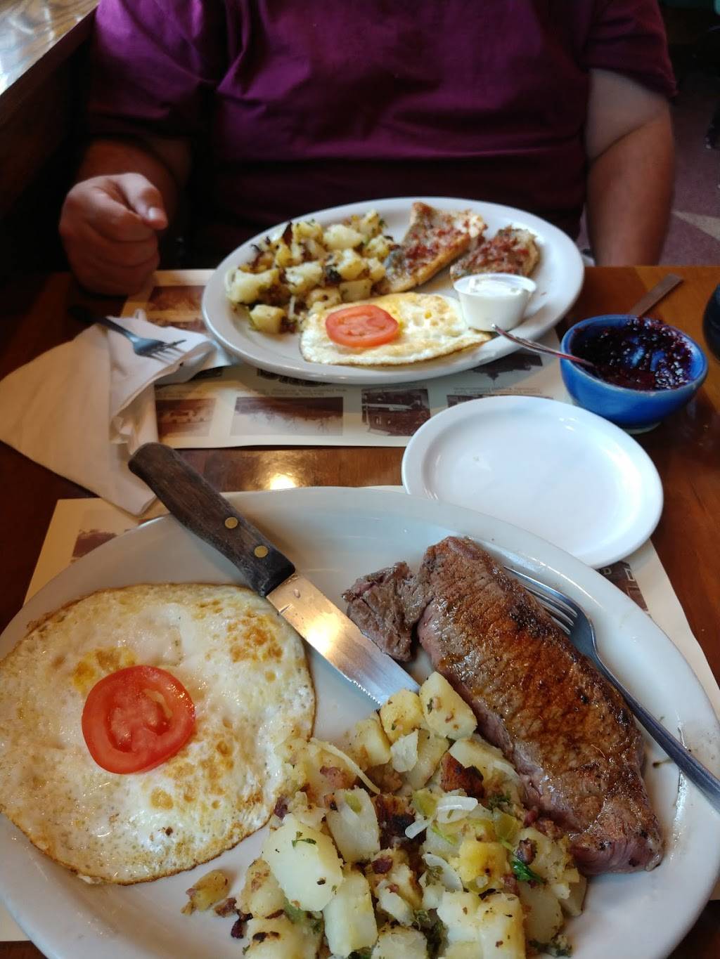 Still Wallys Still | restaurant | W9693 WI-96, Dale, WI 54931, USA | 9207794010 OR +1 920-779-4010