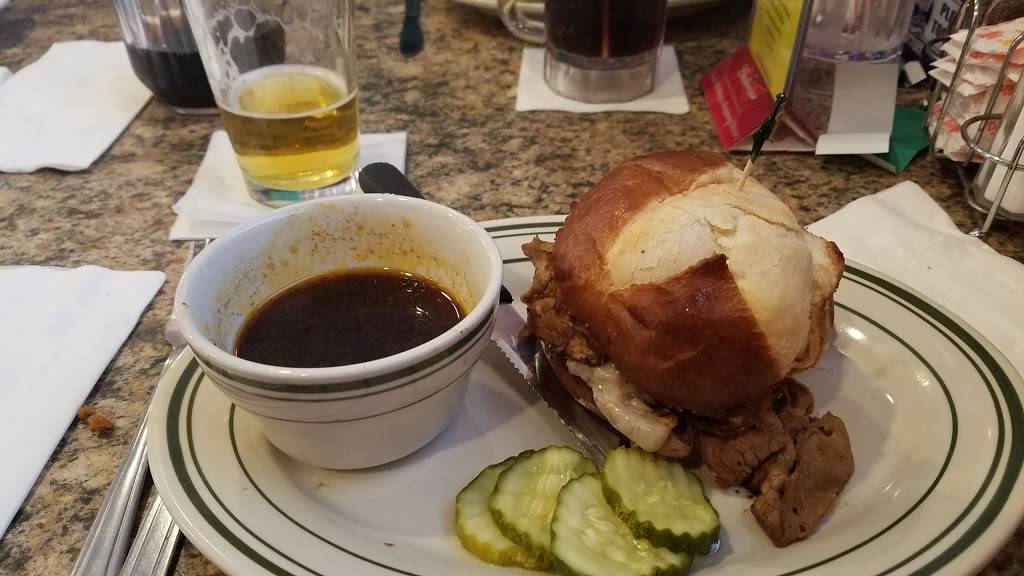 Jimmy Dees Restaurant Lounge | restaurant | 43820 N Groesbeck Hwy, Clinton Twp, MI 48036, USA | 5864637500 OR +1 586-463-7500