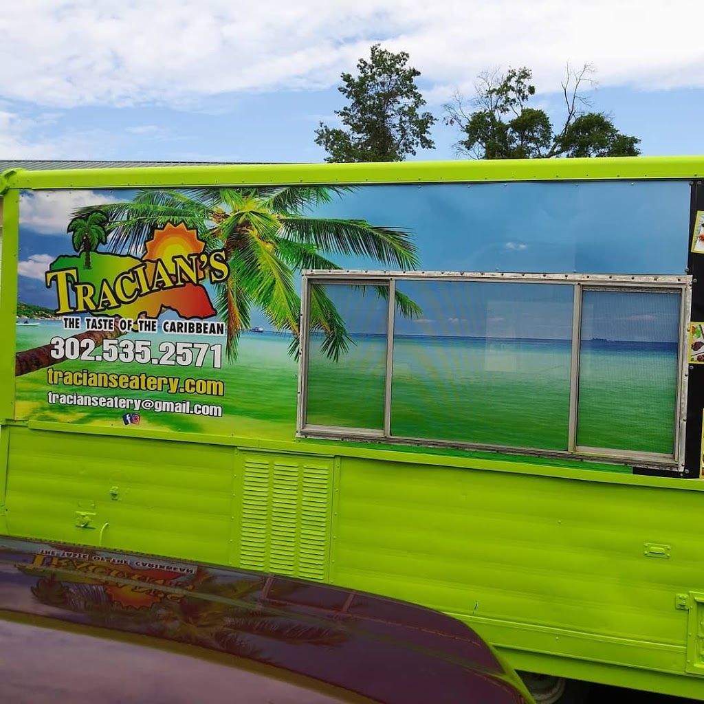 Tracians Eatery | restaurant | 3892 N Dupont Hwy, Dover, DE 19901, USA | 3025352571 OR +1 302-535-2571