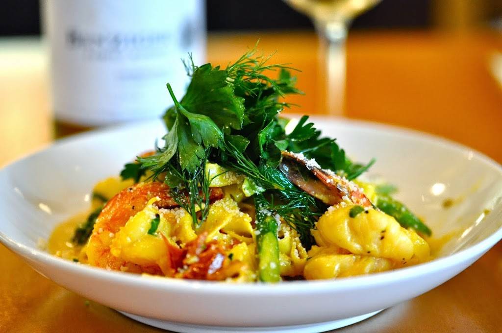 DAmico & Sons | restaurant | 4691 9th St N, Naples, FL 34103, USA | 2394300955 OR +1 239-430-0955