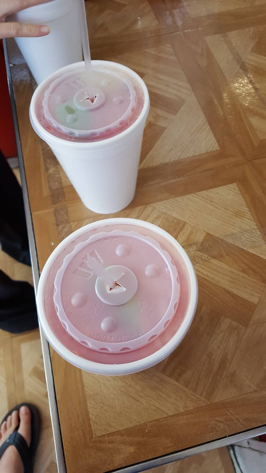 Tims Drive Inn | restaurant | 5037 N MacArthur Blvd, Warr Acres, OK 73122, USA | 4057895410 OR +1 405-789-5410