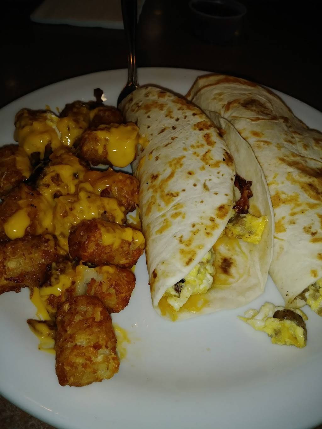 Yolk To Yolk | restaurant | 12501 Gulf Fwy, Houston, TX 77034, USA | 2819225552 OR +1 281-922-5552