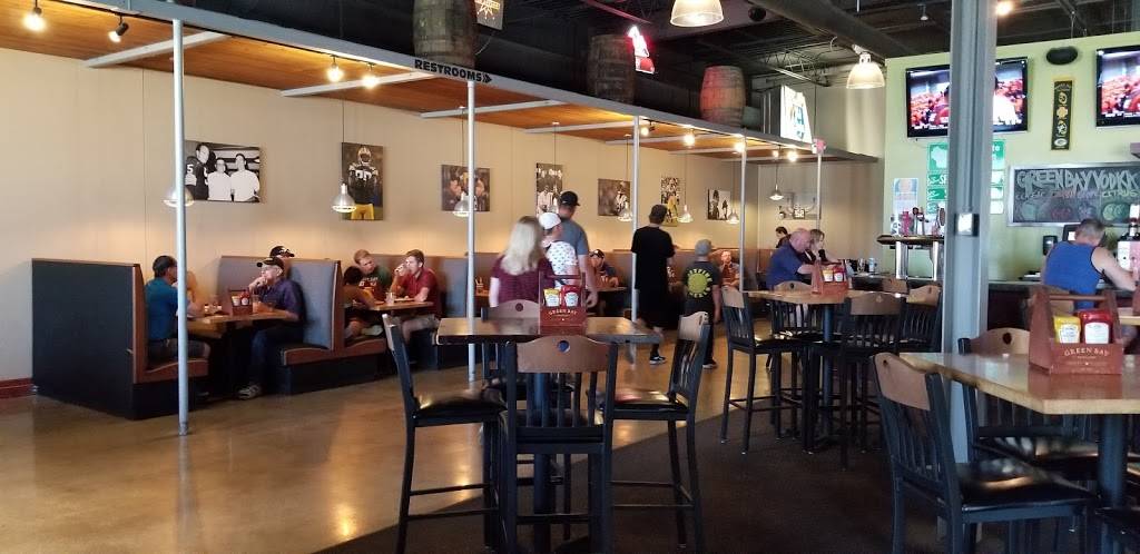 Titletown Distillery | restaurant | 835 Mike McCarthy Way, Green Bay, WI 54304, USA | 9205931995 OR +1 920-593-1995