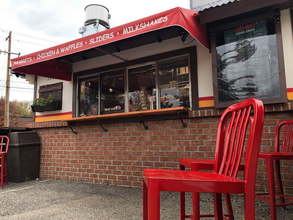 Rooster’s Chicken Shack | restaurant | 5980 Bartlett Center Dr, Bartlett, TN 38134, USA | 9018775555 OR +1 901-877-5555