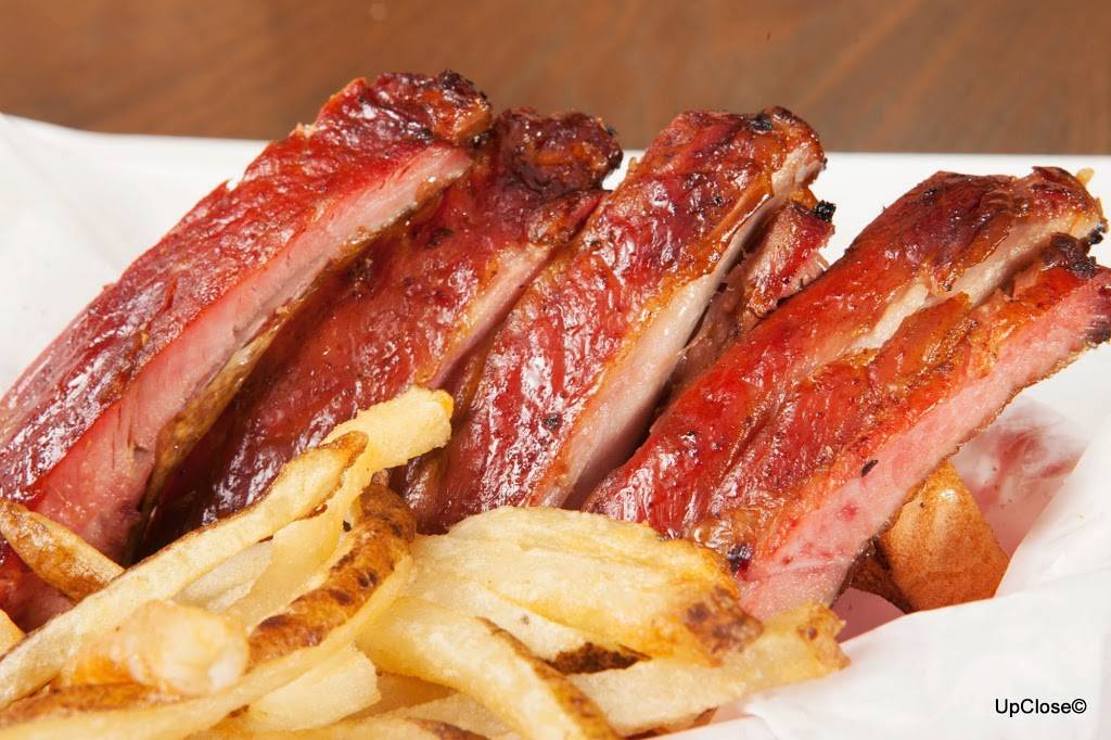 Hickory Barn Barbeque | restaurant | 11534 Wilcrest Dr, Houston, TX 77099, USA | 2815309382 OR +1 281-530-9382