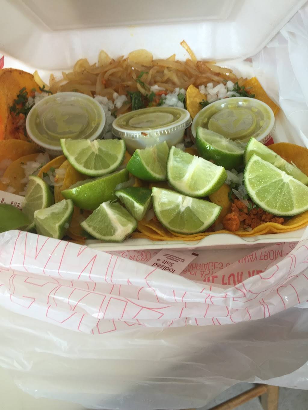 Burger Town | restaurant | 1013 E Irving Blvd, Irving, TX 75060, USA | 9725797100 OR +1 972-579-7100