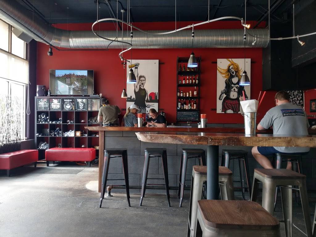 Tochi Ramen | restaurant | 705 Village Green Way #102, West Bend, WI 53090, USA | 2624291515 OR +1 262-429-1515