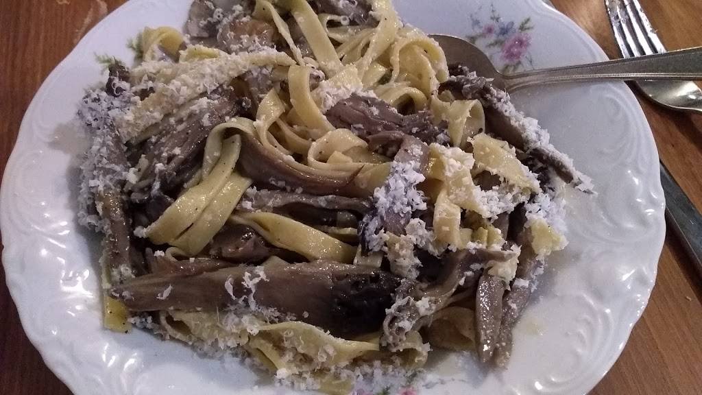 Taverna Khione | restaurant | 25 Mill Rd, Brunswick, ME 04011, USA | 2074062847 OR +1 207-406-2847