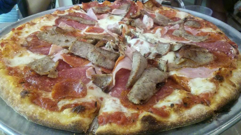 Piccolo Pizza & More | meal delivery | 2104 NE 123rd St, North Miami, FL 33181, USA | 3058939550 OR +1 305-893-9550