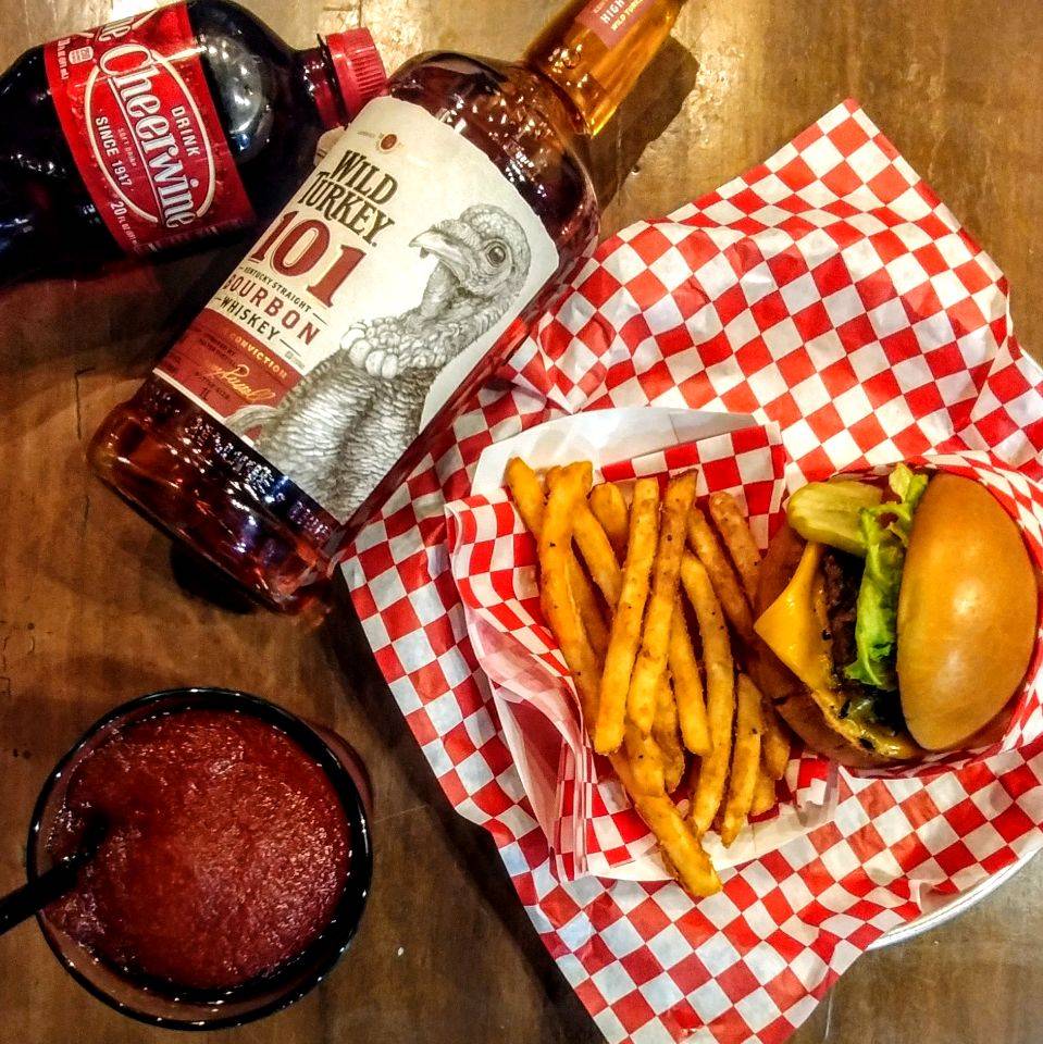 Belly Burger and Whiskey Joint | restaurant | On Lynn Alley, 26 N High St Rear, Columbus, OH 43215, USA | 6148675004 OR +1 614-867-5004