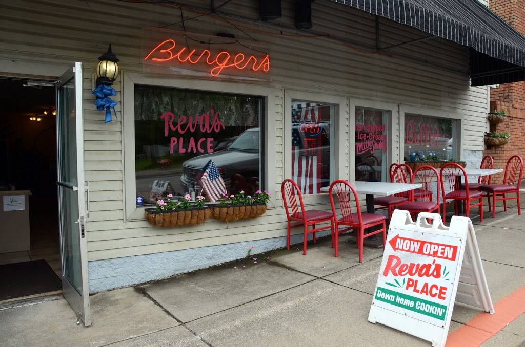 Revas Place | restaurant | 65-B Main St, Cadiz, KY 42211, USA | 2703487718 OR +1 270-348-7718