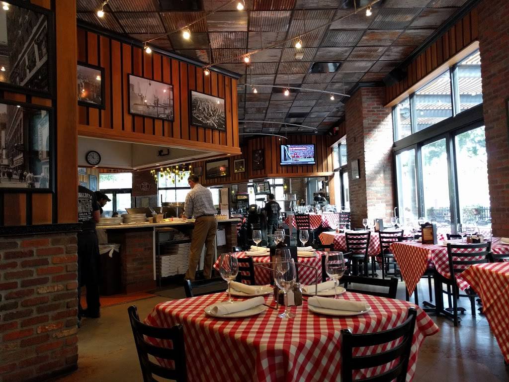 Grimaldis Pizzeria | restaurant | 3636 McKinney Ave, Dallas, TX 75204, USA | 2145594611 OR +1 214-559-4611