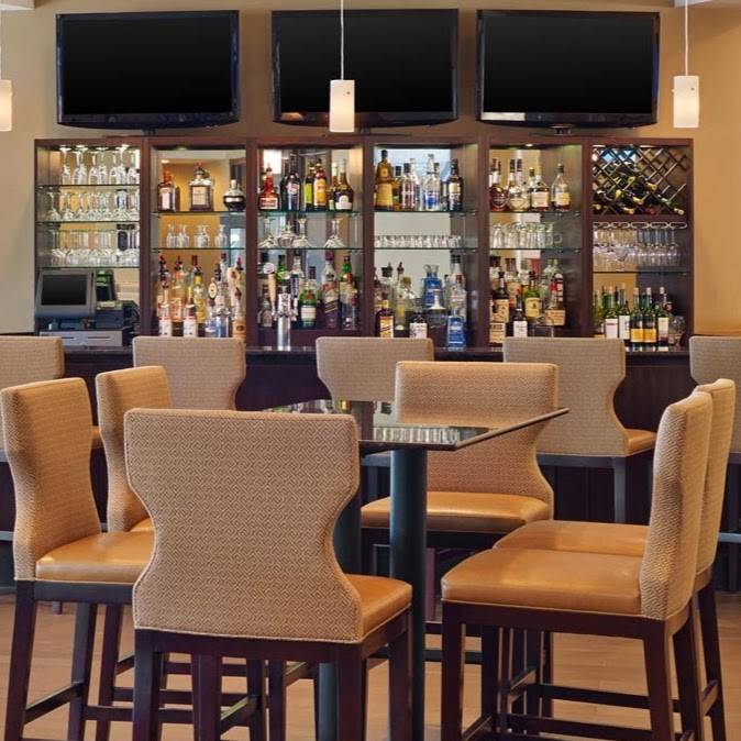 Rivers Edge | restaurant | 200 N Ashley Dr, Tampa, FL 33602, USA | 8132232222 OR +1 813-223-2222