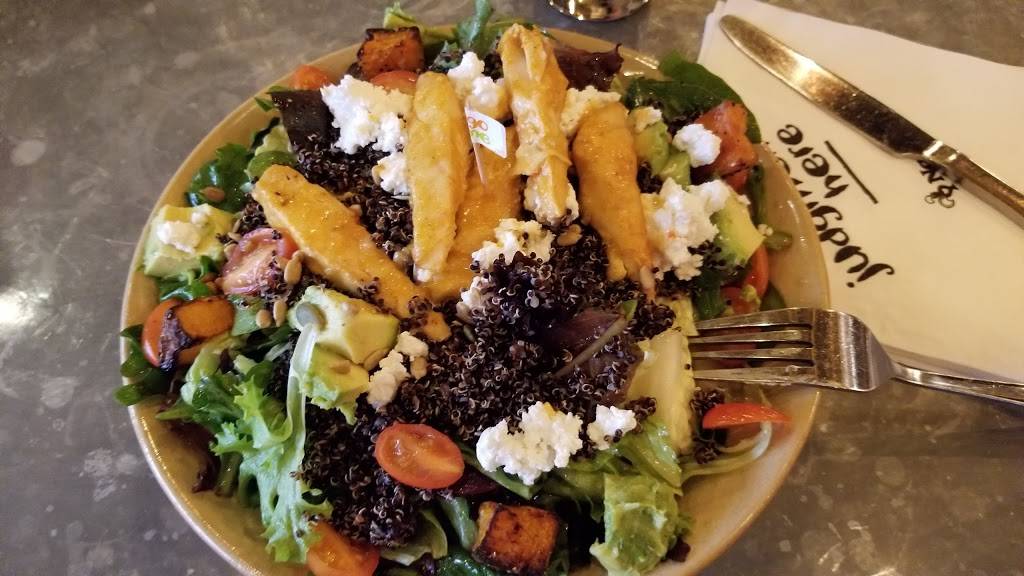 Nandos Peri-Peri | restaurant | 11160 Veirs Mill Rd, Wheaton, MD 20902, USA | 2402927530 OR +1 240-292-7530