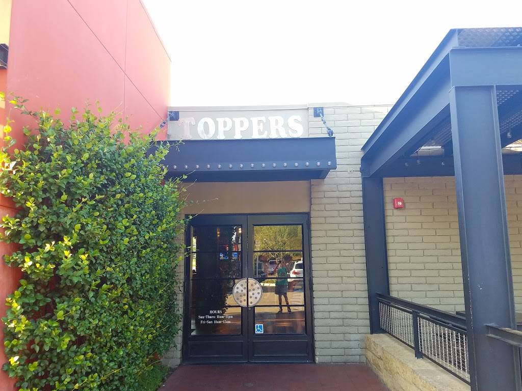 Toppers Pizza | restaurant | 23710 Valencia Blvd, Santa Clarita, CA 91355, USA | 6612227888 OR +1 661-222-7888