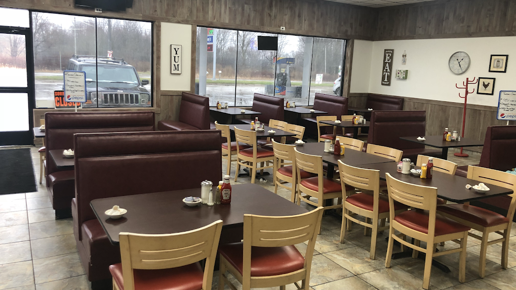 Tony’s Coney Island | restaurant | 2989 Kinney Rd, Riley, MI 48041, USA | 8103841717 OR +1 810-384-1717