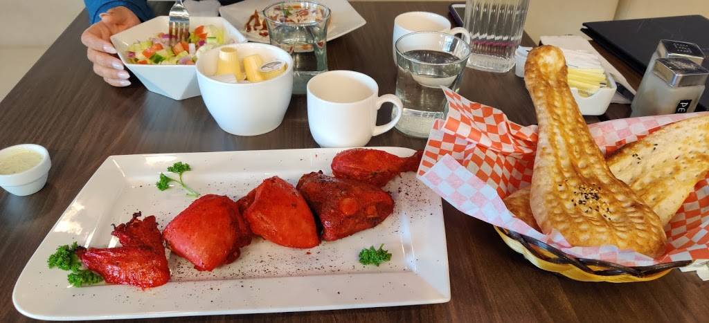 Bread & Salt Afghan Cuisine | restaurant | 1492 Dundas St E #3, Mississauga, ON L4X 1L4, Canada | 9052772521 OR +1 905-277-2521